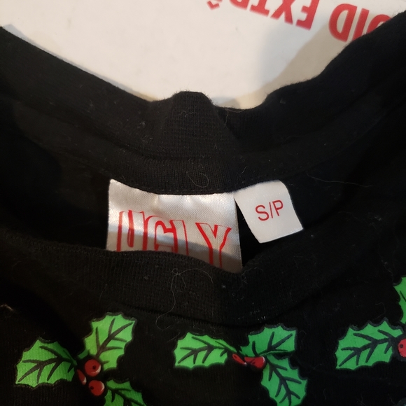 PJ's - Picture 3 of 3